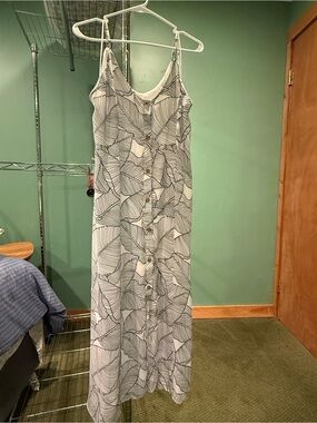 Sienna Sky White Leaf-Print Button-Down Maxi Dress